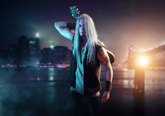 MARC HUDSON (DragonForce) lanza el video lyric de Dracula X