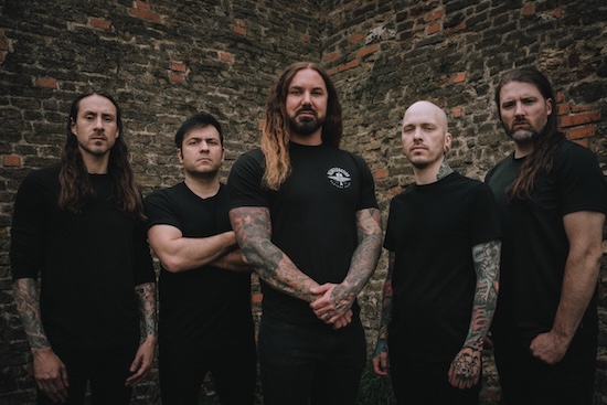 AS I LAY DYING presenta un nou i sinistre videoclip de Whitewashed Tomb